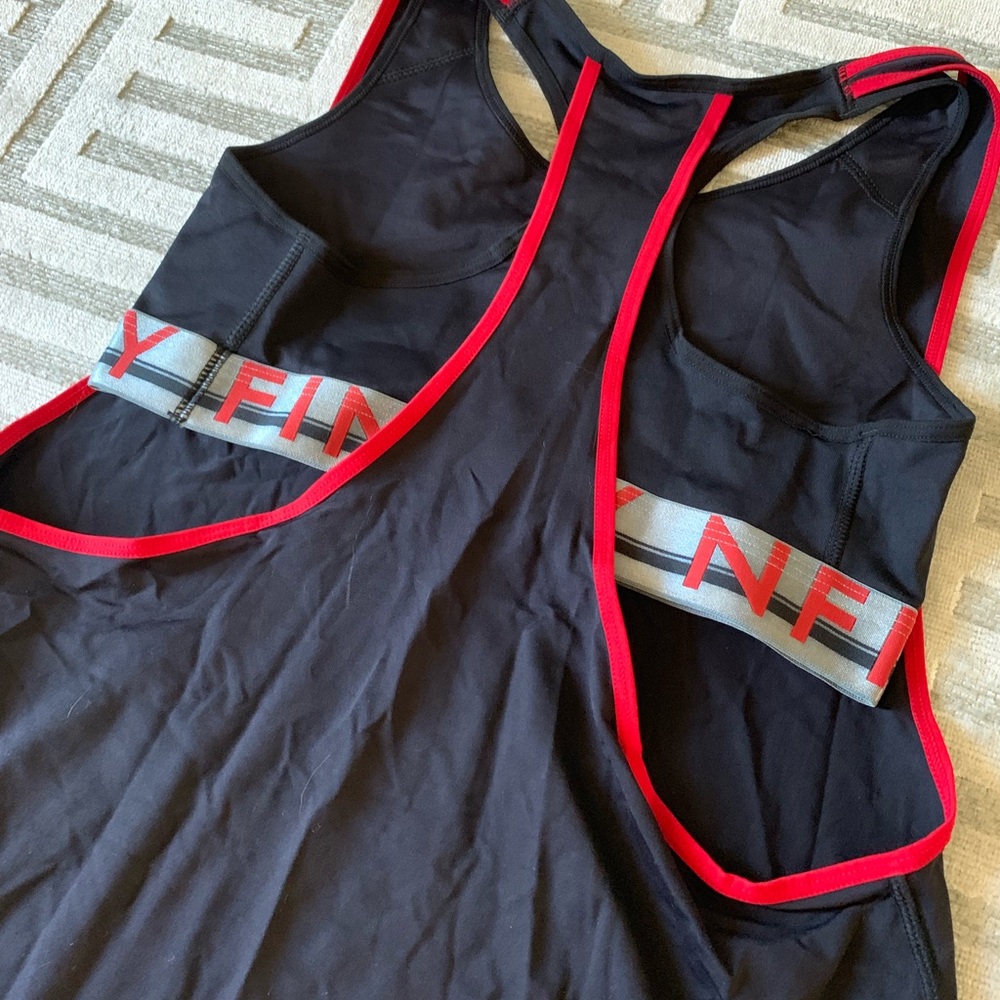 NFINITY TANK - Picture 3 of 3